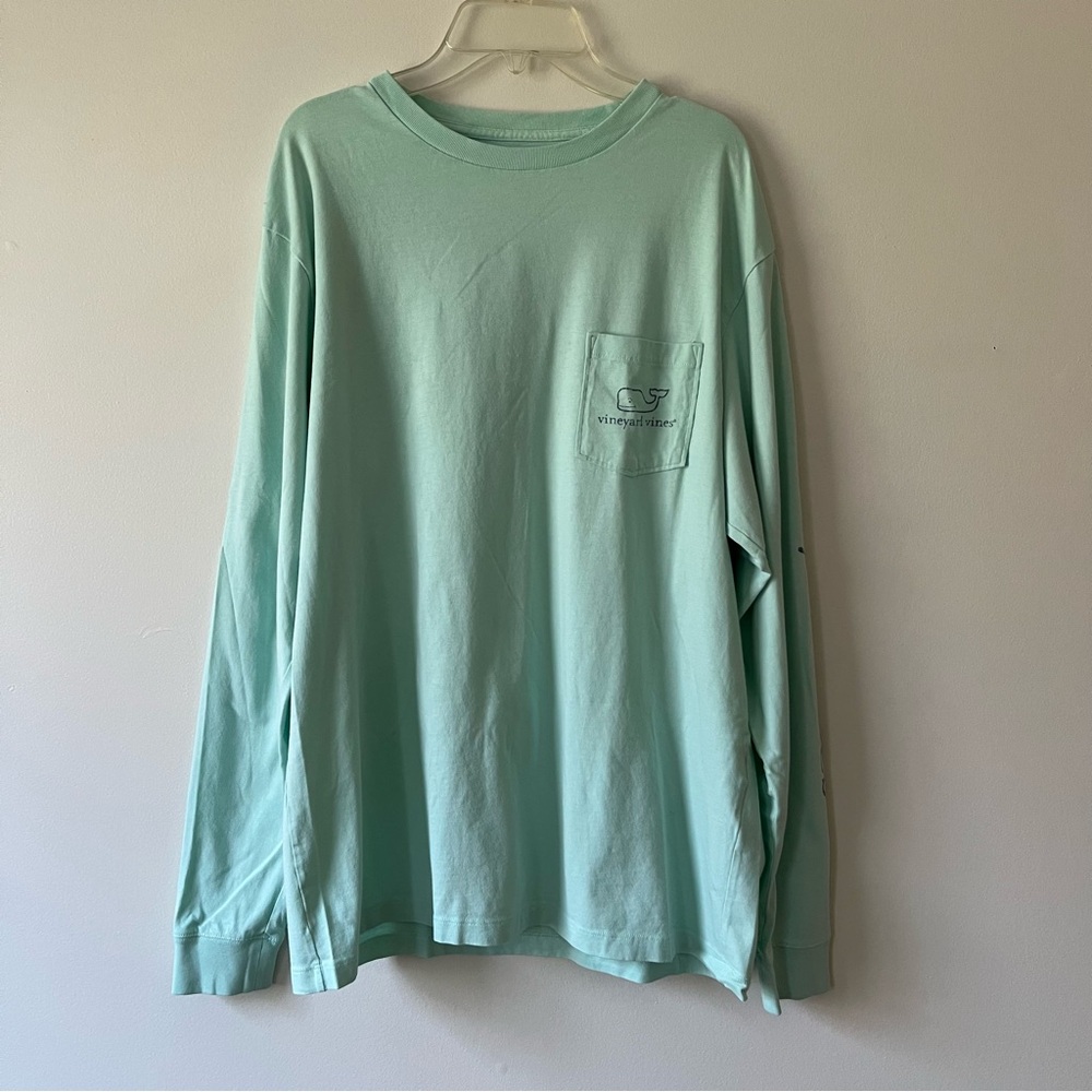 Men's Vineyard Vines Long Sleeve Pocket T-Shirt Medium Blue Whale Logo Beachy